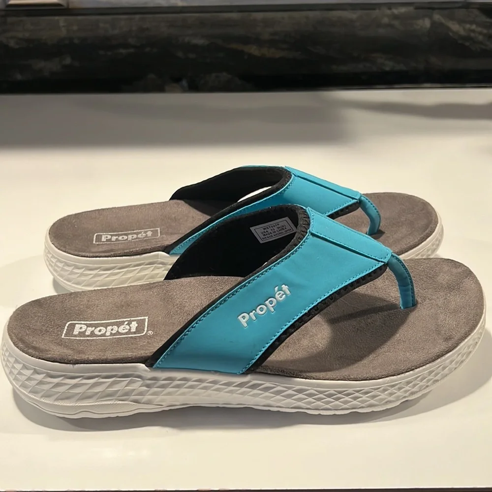 Propet new without